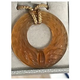 Pendente Lalique Corona di Piume in Cristallo Caramello