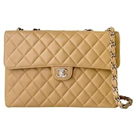 Chanel Jumbo Classic Flap Bag Beige Kaviarleder