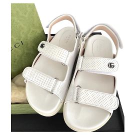 Sandali da papà in pelle Gucci GG EU37