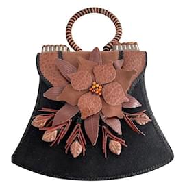 Autre Marque Mini Borsa Mary Frances Flowers Marrone Ecopelle e Ricamo di Perle