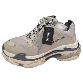 Autre Marque Sneakers Balenciaga Triple S Beige in Pelle