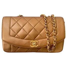 Chanel Diana Kleine Gesteppte Lammfell Handtasche Bronze