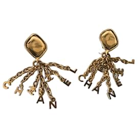Orecchini Chanel con Charm Logo Oro