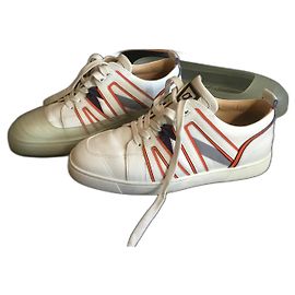 Christian Louboutin Viera Sneakers in Pelle Bianca