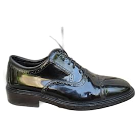 Scarpe Richelieu Gucci nere in pelle verniciata 43,5 FR