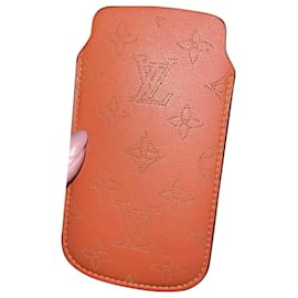 Louis Vuitton Iphone Fall