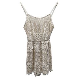 Alice + Olivia Pagliaccetto senza maniche in pizzo Alice & Olivia in cotone beige