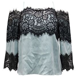 Alice + Olivia Top de encaje con hombros descubiertos en seda verde menta de Alice & Olivia