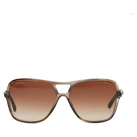 Occhiali da sole Chanel Pilot in acetato e pelle marrone chiaro