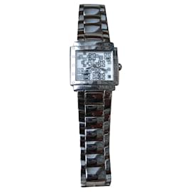 Givenchy New Apsaras Uhr aus Stahl Silber