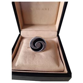 Anillo Bulgari Optical en oro blanco y ónix