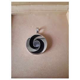 Pendente collana Bulgari Optical in oro bianco e onice