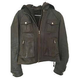 Autre Marque Wattierte Bikerjacke aus dunkelbraunem Leder mit abnehmbarer Kapuze