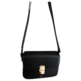 Borsa a mano Apc Model S in pelle nera