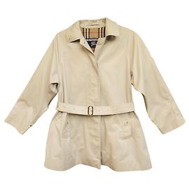 Burberry impermeable tamaño vintage 42