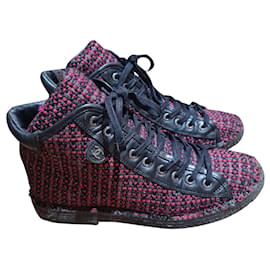 Hermosos derbies de tweed de muestra de chanel 38 Bon état - Chanel