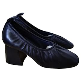 Céline Soft Ballerina Pumps Leder Schwarz 37