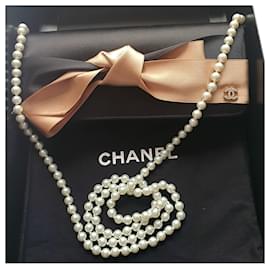 Borsa da sera Chanel seta raso nero beige