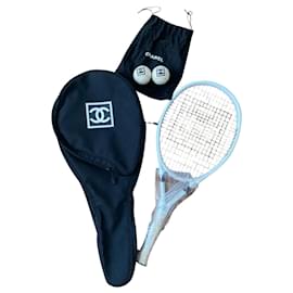 Raqueta de tenis Chanel negra y blanca