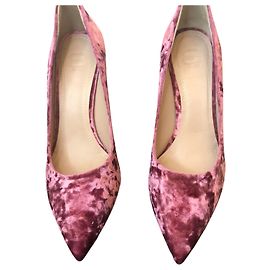 Autre Marque Pumps aus Samt 8 von Yoox
