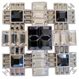 Spilla a spillo quadrata Chanel 2019