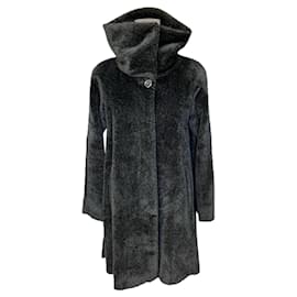 Abrigo Max Mara de alpaca y lana negra