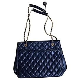Borsa a mano Chanel in pelle blu navy