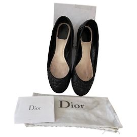 Dior Ballerinas aus schwarzem Leder Größe 39