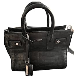 Yves Saint Laurent Sac Nano Day Noir Cuir Embossé Crocodile