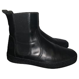 Chanel Lederstiefel Schwarz 39