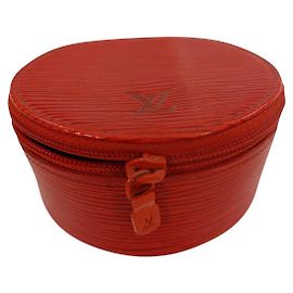 Die unverzichtbare Schmuckschatulle von Louis Vuitton 12,5 cm in rotem Epi-Leder, rot