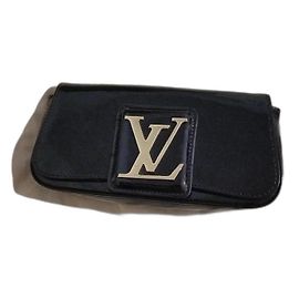 Bolso Louis Vuitton Sobe de piel negra