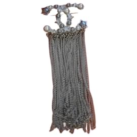 Spilla Chanel in acciaio argento