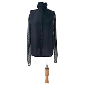 Camisa Lemaire de seda negra con lunares y mangas transparentes