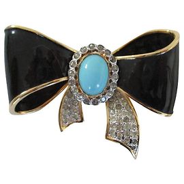 Valentino Ciondolo in smalto e strass.