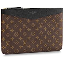 Louis Vuitton Daily Pouch Monogram Marrone