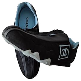 Sneakers Chanel CC nere