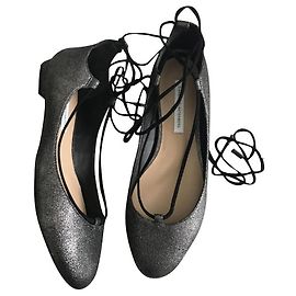 Bailarinas Diane Von Furstenberg de piel gris oscuro con cordones