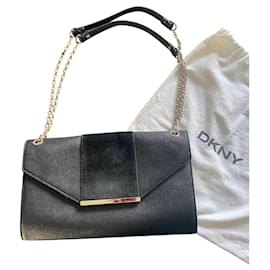 Borsa Dkny in pelle nera