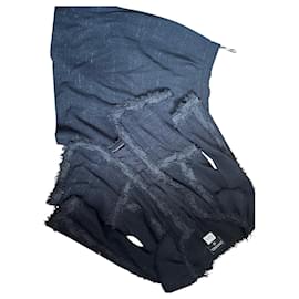 Tuta Chanel in cotone nera