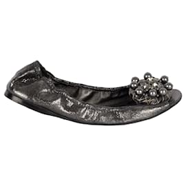 Miu Miu Ballerine con punta ad aletta impreziosita