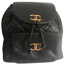 Chanel Rucksack aus schwarzem Leder