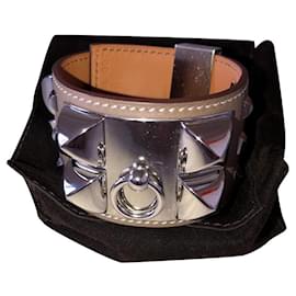 Hermès Dog Collar Bracelet Beige Leather