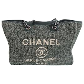 Borsa a mano Chanel Deauville in Lana Verde Scuro