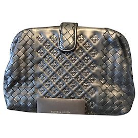 Clutch Bottega Veneta “Lauren 1980"