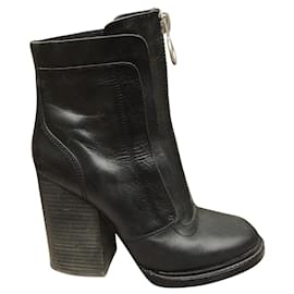 Ash Stiefeletten aus schwarzem Leder 37