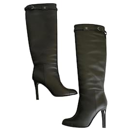 Botas Chanel de piel negra 36.5