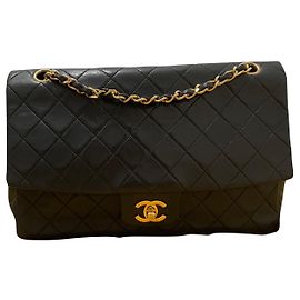 Borsa Chanel Timeless in pelle di agnello nera