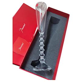Baccarat Vega Flutissimo Champagne Flute White Glass
