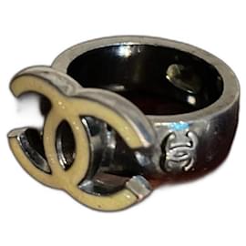 Anello Chanel Logo CC Beige Metallo